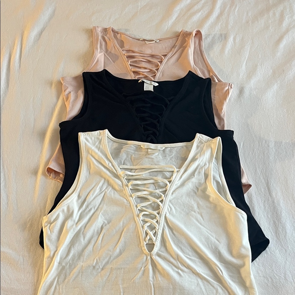 3 pack H&M Bodysuit Medium